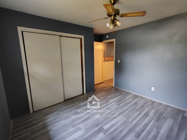 Building Photo - 2818 Greenview Ave
