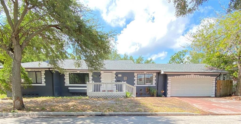 Foto principal - 2400 13th Ave S