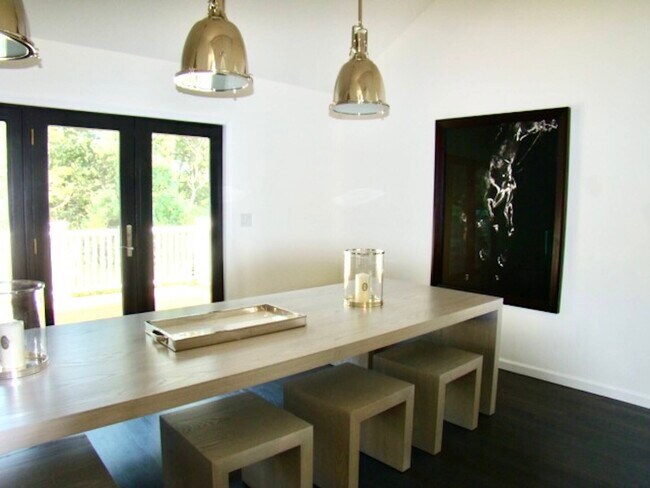 Foto del edificio - 52 Woodruff Ln