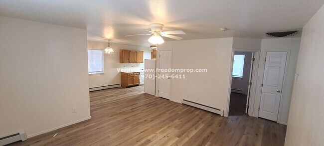Foto del edificio - 3246 Lands End Ave