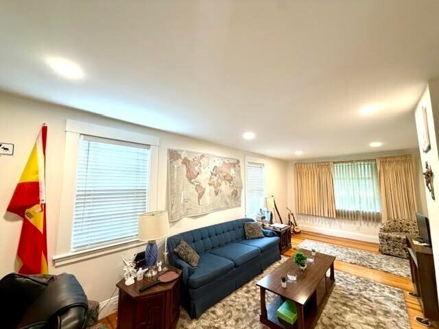 Foto del edificio - 244 Grant St