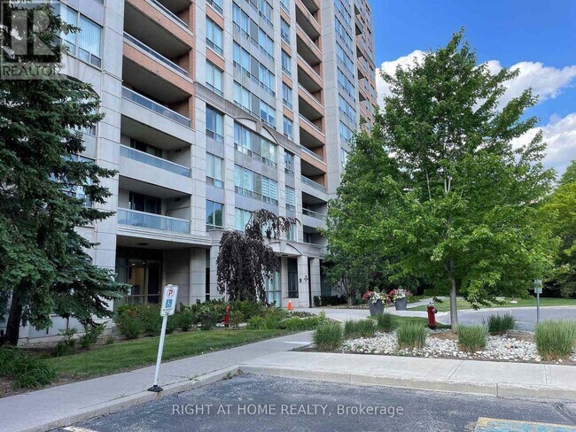 Photo du bâtiment - 29 Northern Heights Dr