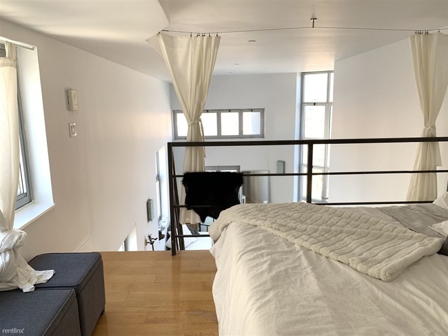 Foto del edificio - 1 br, 2 bath  - 96 Woodpoint Rd 3B