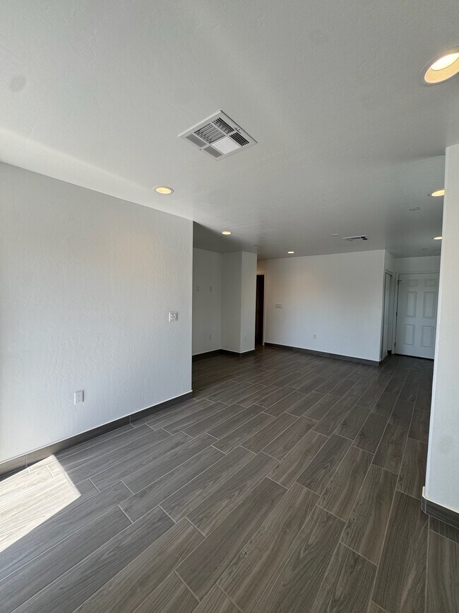 Espacio vital - 1128 Jefferson St