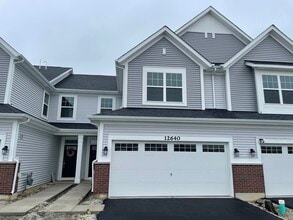 Building Photo - 12640 S Talbot Cir