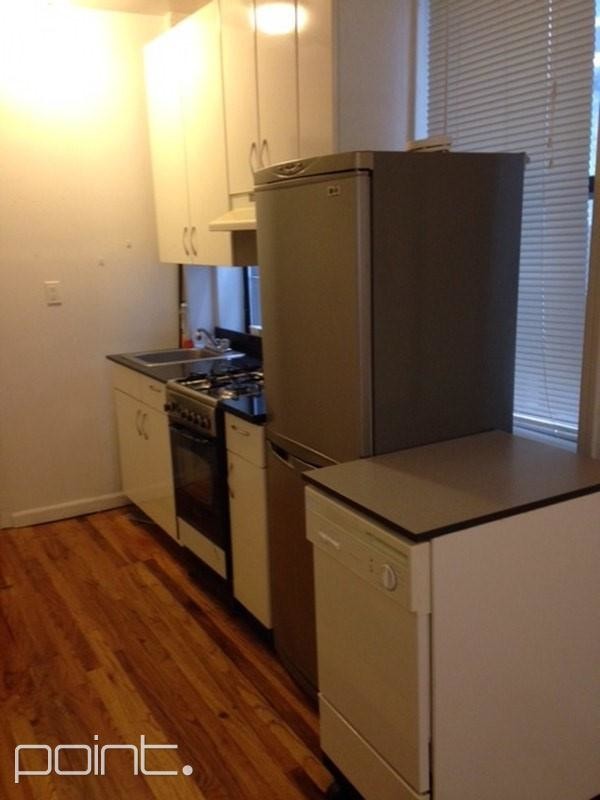 Foto del edificio - 526 E 11th St