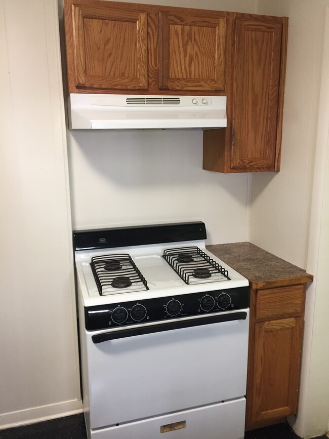 Kitchen - 214 N 8th St