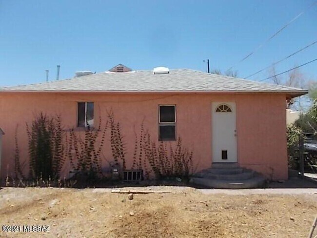 Foto del edificio - 804 N Perry Ave