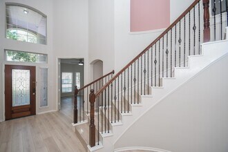 Building Photo - 26719 Wolfs Hill Ln