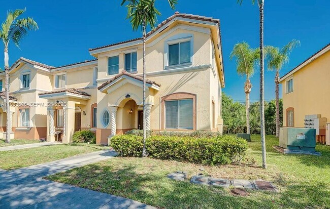 Foto del edificio - 1441 SE 24th Ct