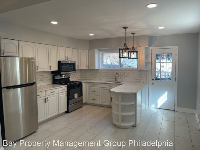 Building Photo - 3 br, 2 bath House - 1645 S 56th St