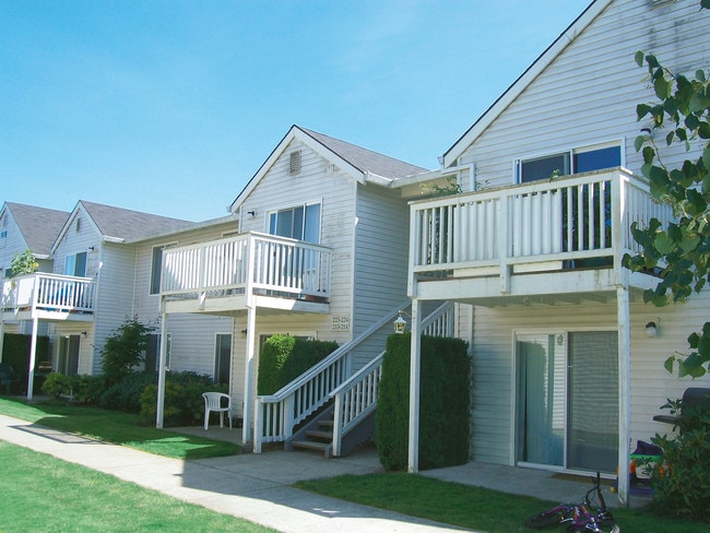 Building Photo - Briarcreek Apartments