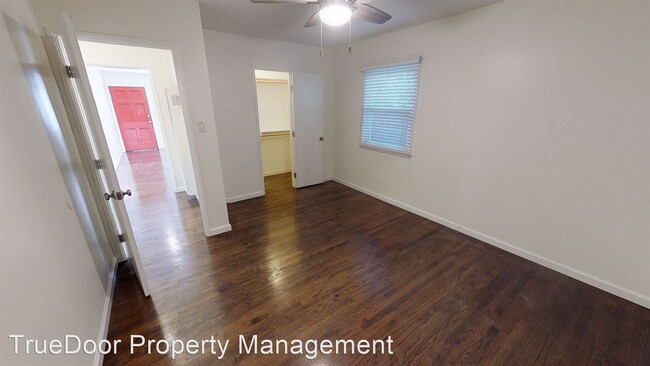 Building Photo - 3 br, 2 bath House - 13142 Pleasant St