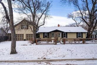 Building Photo - 1707 W Kiowa St