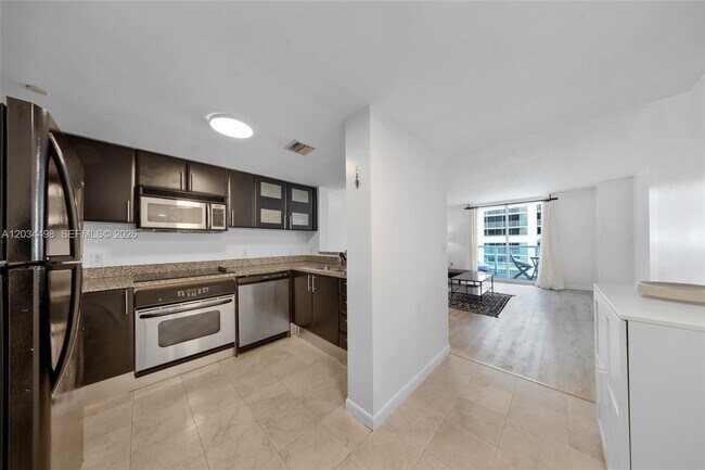 Foto del edificio - 2101 Brickell Ave