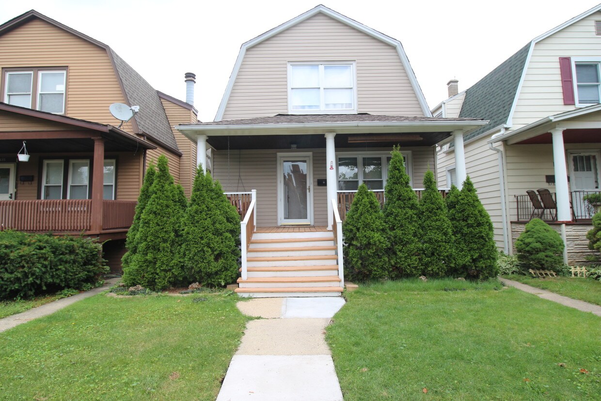5631 N Mason Ave, Chicago, IL 60646 House Rental in Chicago, IL