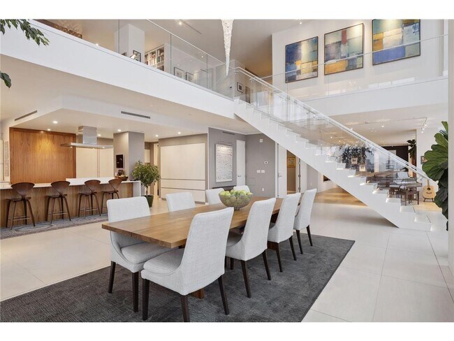 Foto del edificio - 222 2nd St SE