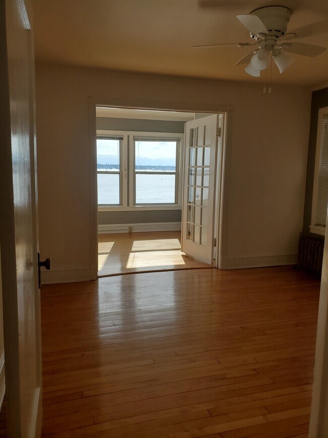 Foto del edificio - 1325 Morrison St