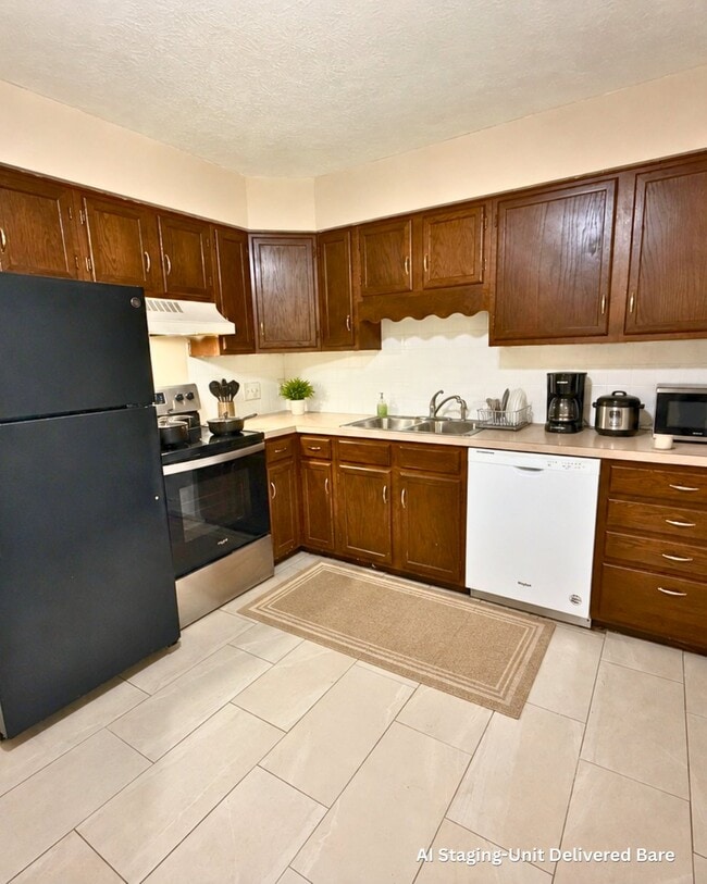 Foto del edificio - 2424-2452-2452 Echo Valley Dr