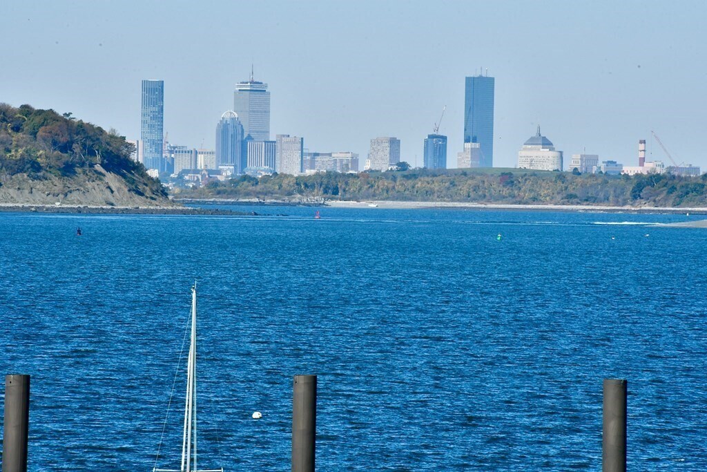 16 Milford St Unit 3, Hull, MA 02045 Condo for Rent in Hull, MA