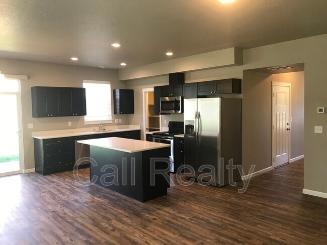 Foto del edificio - 4313 N Centennial Ln