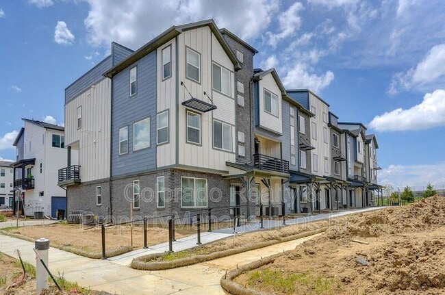 Building Photo - 2153 W 166th Pl