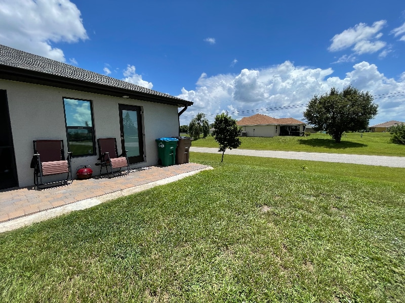 Foto principal - 2116 NE 8th Pl
