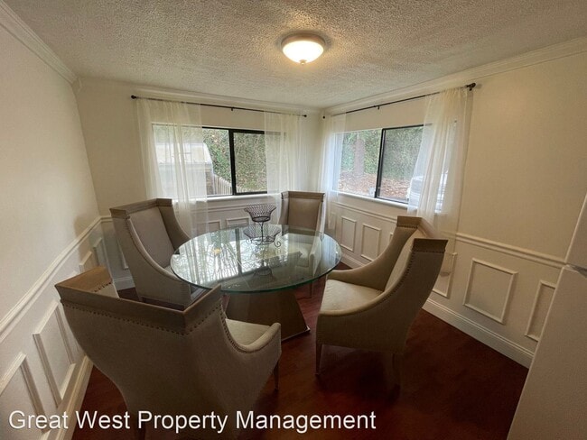 Building Photo - 4 br, 3 bath House - 1316 7th Street SE