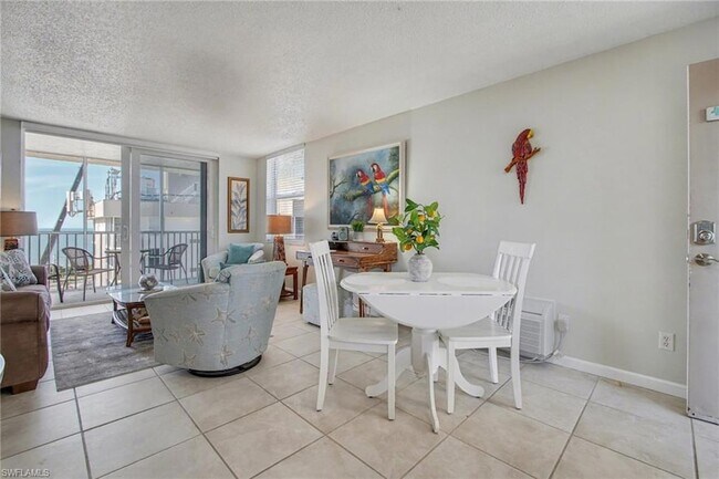 Foto del edificio - 5600 Bonita Beach Rd SW