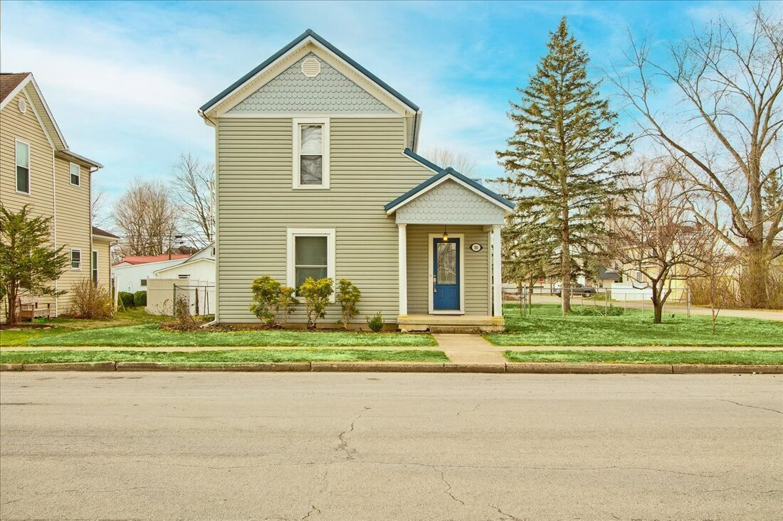 Primary Photo - 301 E Columbus St