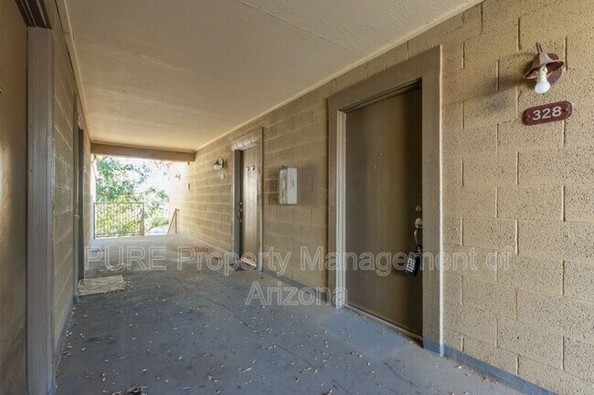 Foto del edificio - 200 E Southern Ave