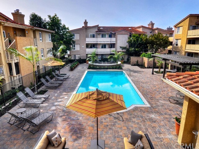 Building Photo - 30 Corniche Dr