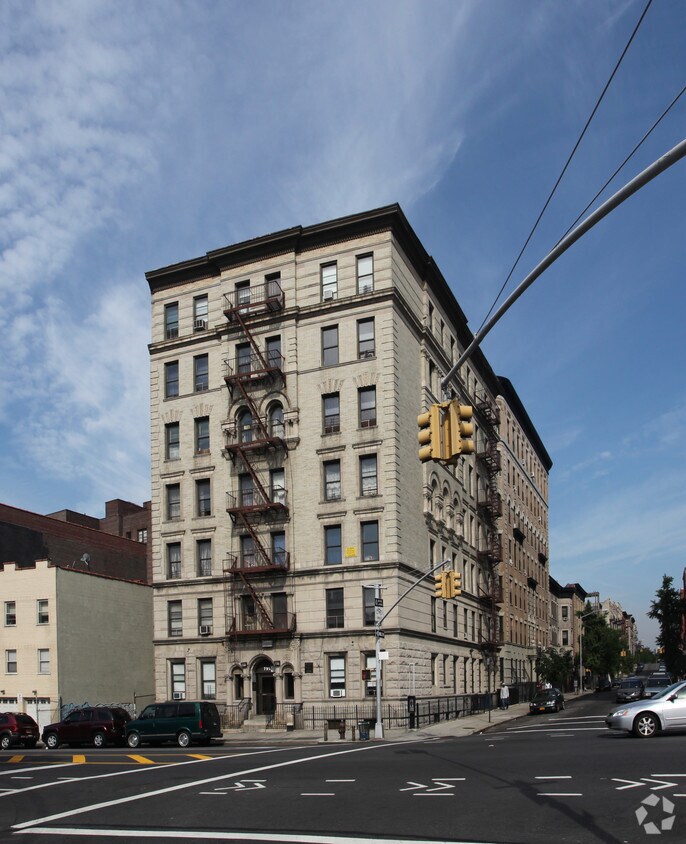 795 St. Nicholas Ave - 795 St Nicholas Ave