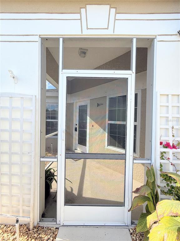 Foto del edificio - 5044 Gato Del Sol Cir