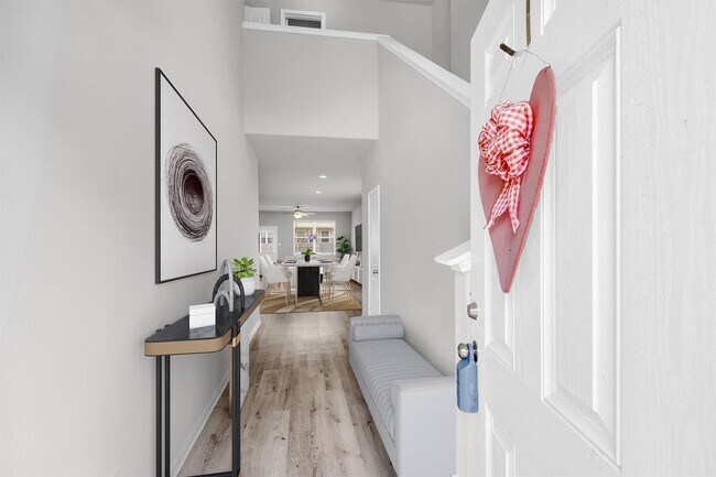 Building Photo - 13534 Luke Pr Ct