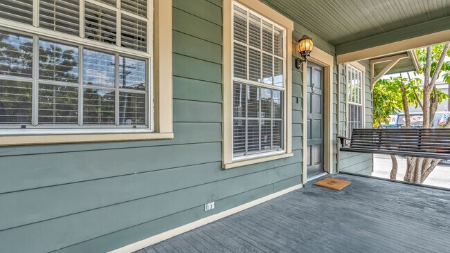 Foto del edificio - Charming 2BR/2BA with Bonus Room South Tam...
