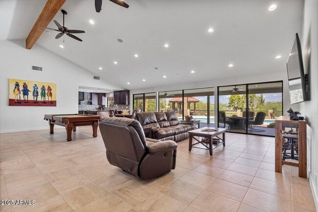 Building Photo - 10626 N Indian Wells Dr