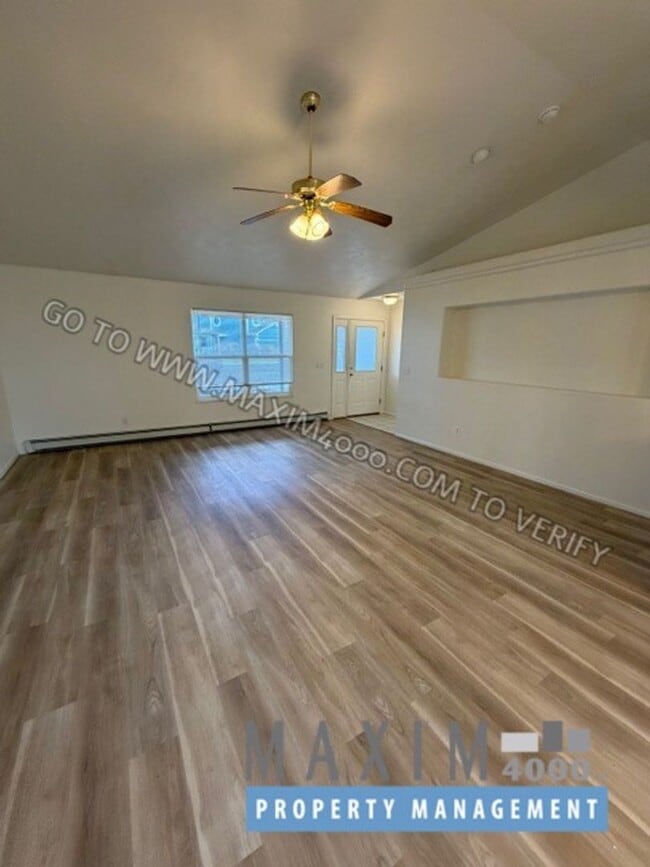 Photo - 210 W Sunset Dr House