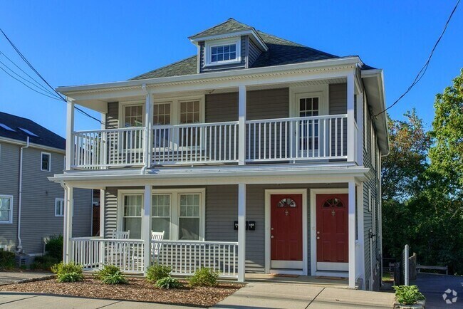 Building Photo - 148 Pleasant St