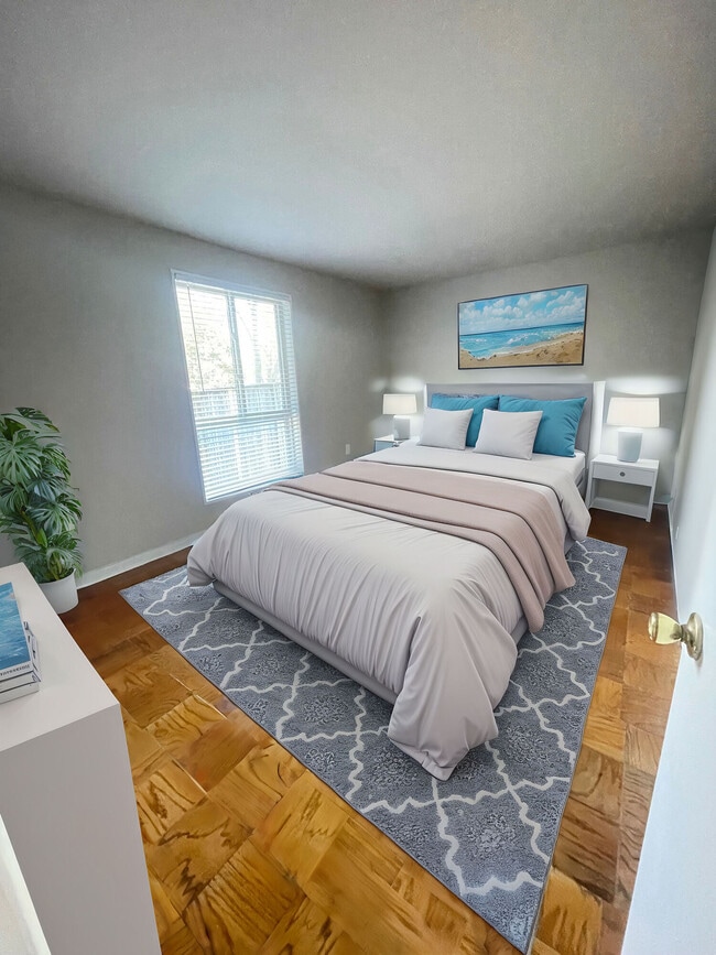 Building Photo - TOWNE CREST APARTMENTS