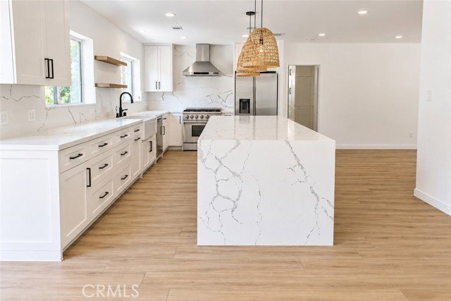 Foto del edificio - 16633 Oak View Dr