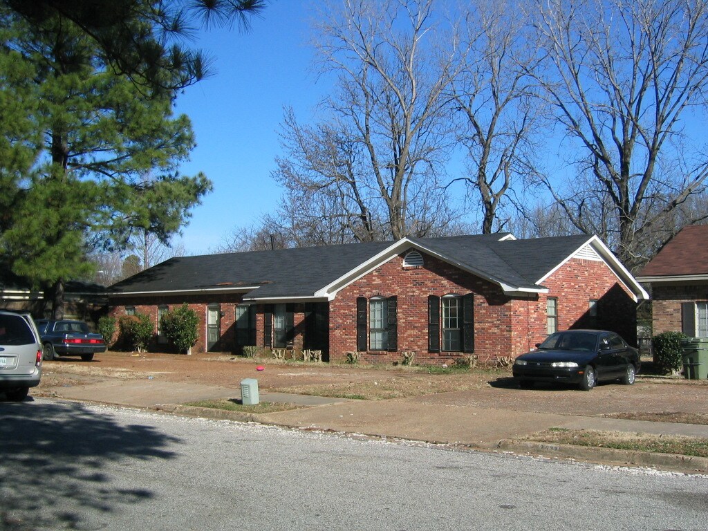 2040-2042 Dawson - 2042 Dawson Ln