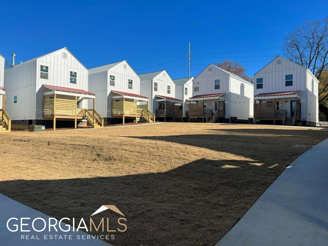 778 Grove St, Gainesville, GA 30501 House Rental in Gainesville, GA