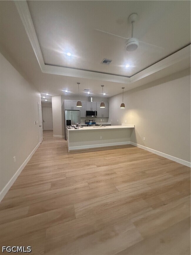 Foto del edificio - 103 Pennfield St