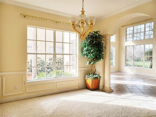 Foto del edificio - 5122 Sandpiper Ln S