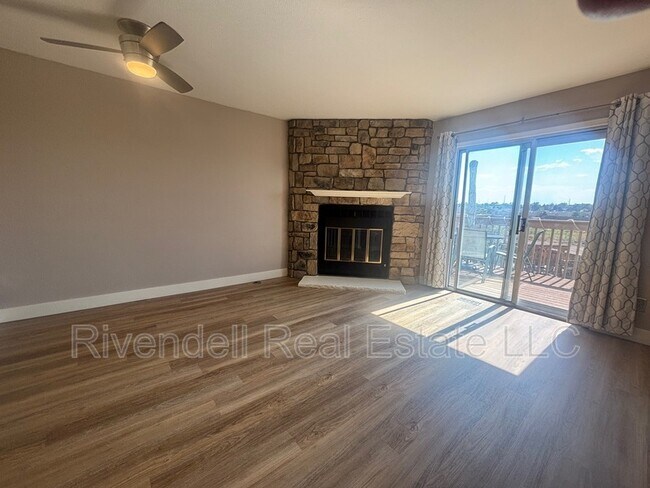 Foto del edificio - 1699 S Trenton St