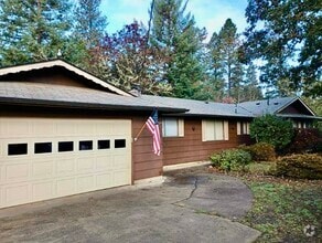 Building Photo - 88494 Ellmaker Rd