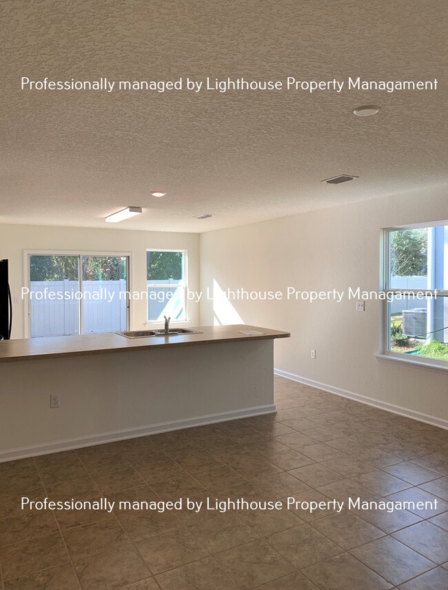 Building Photo - Modern 3BR/2BA Home Built in 2021 - Prime Location Near I-95!