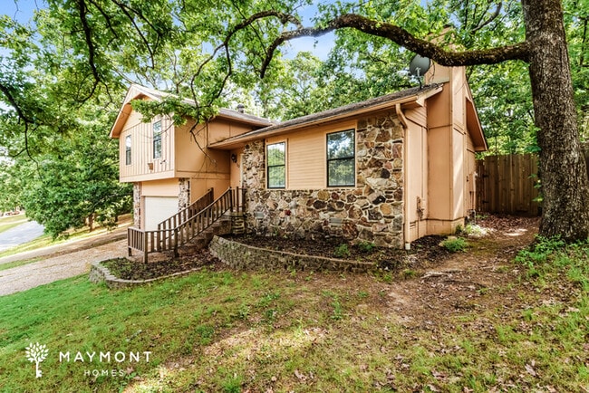 Building Photo - 53 Stoneledge Dr