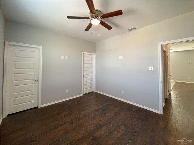 Building Photo - 521 N Cynthia St